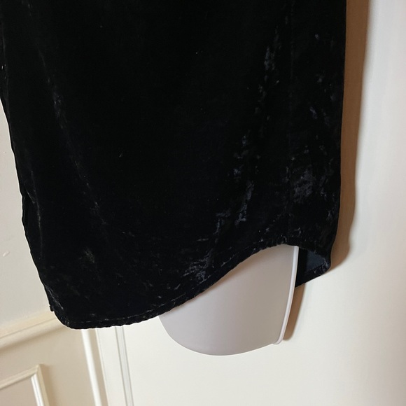 Splendid Long Sleeve Black Crushed Velvet Button-Down Blouse - Picture 10 of 15